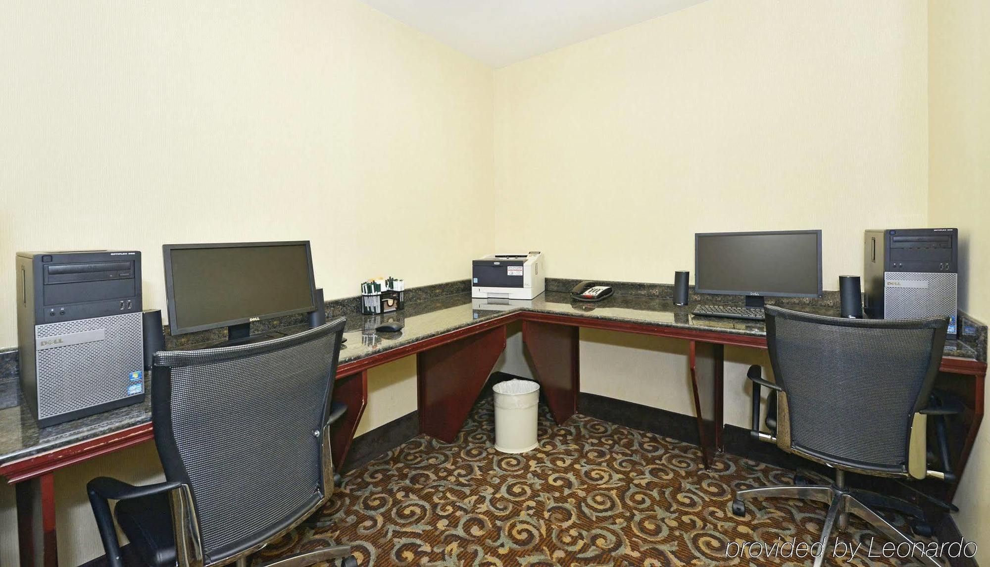 La Quinta By Wyndham Savannah Airport - Pooler Extérieur photo